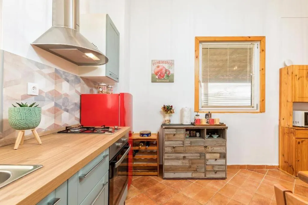 Apartment Mladenka 0*, Pula Croatia